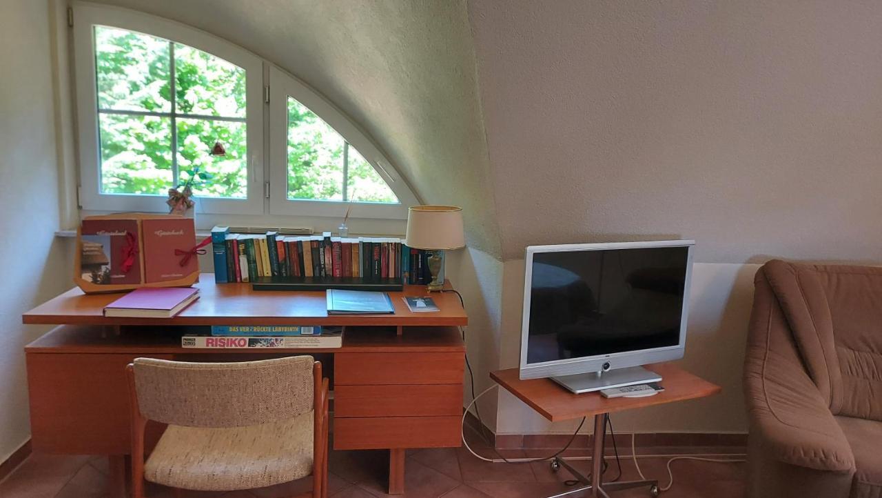 Ferienwohnung Im Uhlenhuus Wiek auf Rügen Exterior foto
